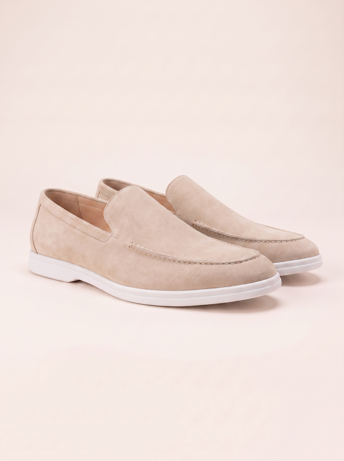 Men's suede loafer in linen beige — Francesco Bellani Bellagio, studio packshot