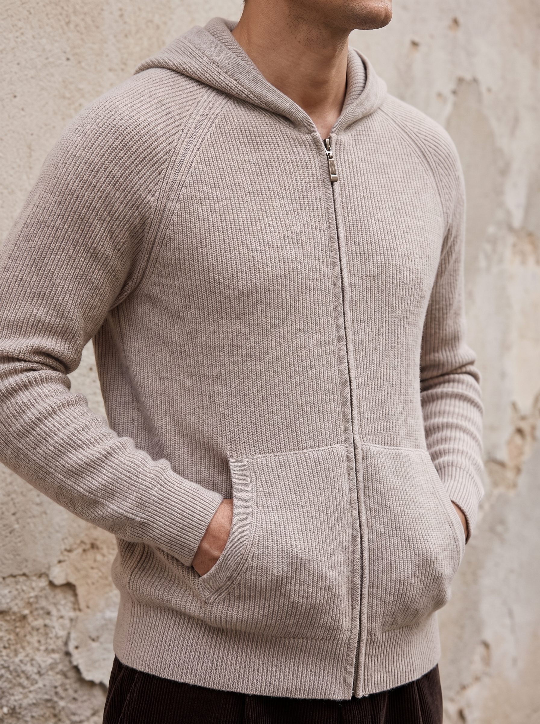Sestriere hooded knit in Cloud Grey, hood and knit texture detail